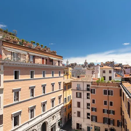 Pantheon Winning Position דירה *